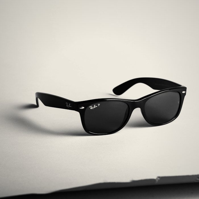 Gafas de sol como producto de catálogo (imagen conceptual)
